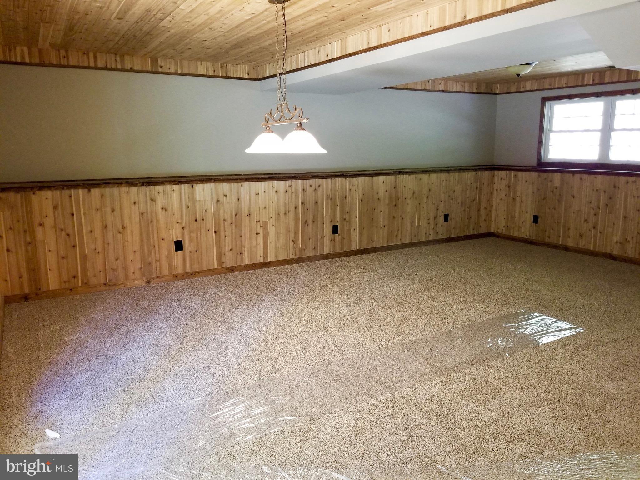 922 Nancy Jack Road Gerrardstown, WV 25420 - Photo 22 of 30 Family Room