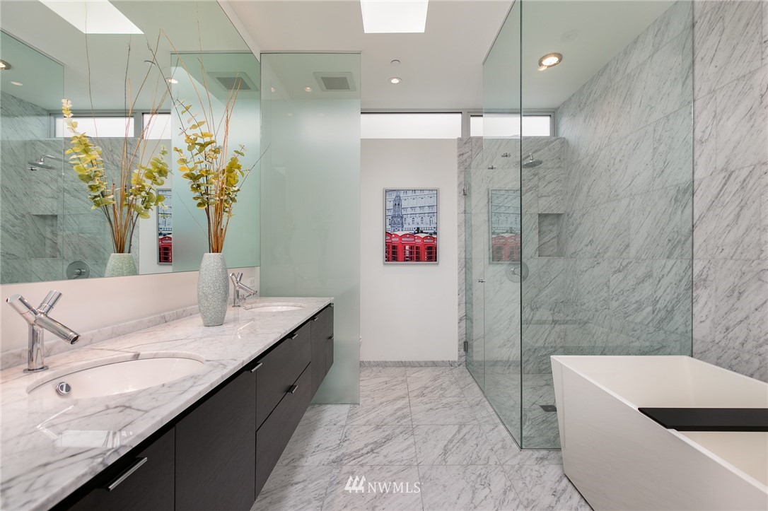 1750 Lake Washington Boulevard North, Unit C Renton, WA 98056 - Photo 16 of 24