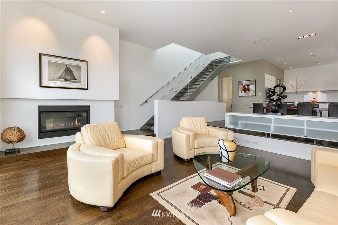 1750 Lake Washington Boulevard North, Unit C Renton, WA 98056 - Photo 7 of 24