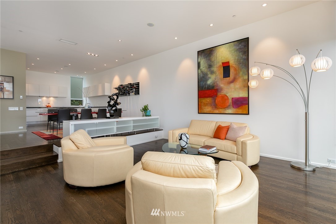 1750 Lake Washington Boulevard North, Unit C Renton, WA 98056 - Photo 8 of 24