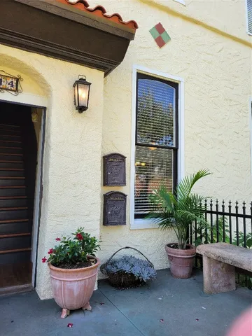 $1,295 | 514 East University Avenue, Unit 4, Georgetown, TX 78626