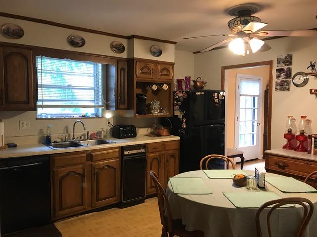 7813 Whitcomb Road Powell, TN 37849 - Photo 5 of 25 IMG_9712