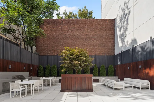 $870,000 | 37-34 33rd Street, Unit 2J | Long Island City