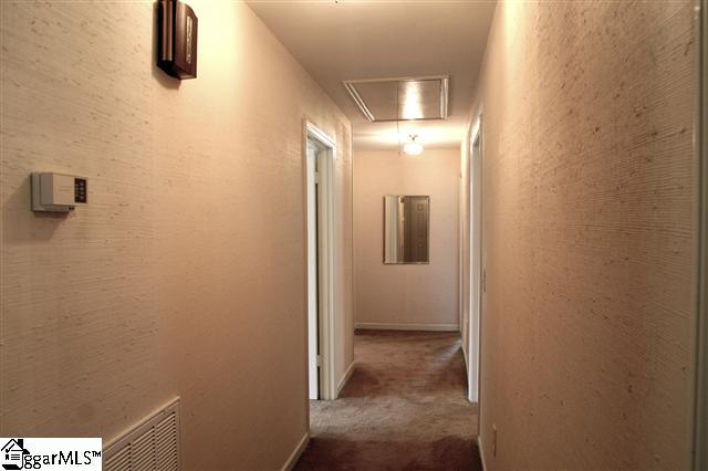 205 Sugar Creek Road Greer, SC 29650 - Photo 11 of 25 Gallery Image 11