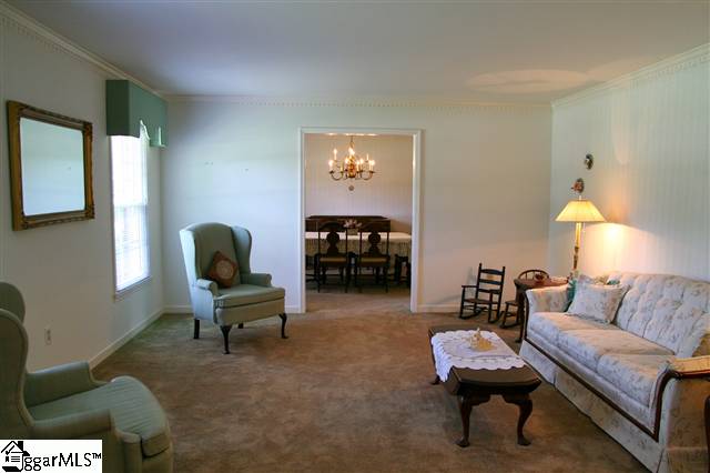 205 Sugar Creek Road Greer, SC 29650 - Photo 4 of 25 Gallery Image 4