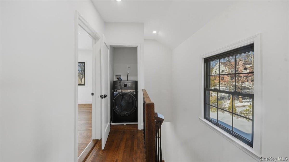 18 Lakeside Drive New Rochelle, NY 10801 - Photo 19 of 43 a view of hallway with wooden floor
