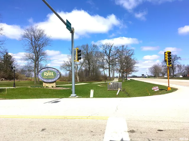 $339,000 | Cabin Smoke Trail, Springfield, IL 62707