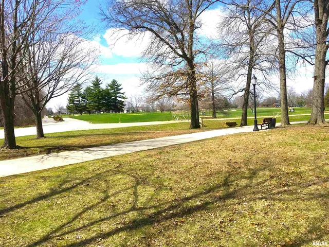 $339,000 | Cabin Smoke Trail, Springfield, IL 62707