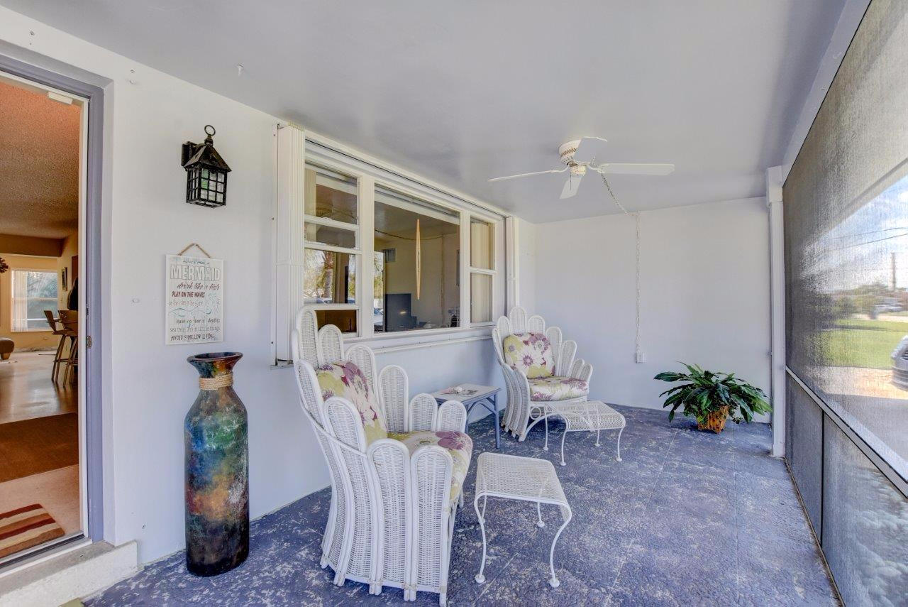 266 Northeast 31st Street Boca Raton, FL 33431 - Photo 5 of 39 BH 266 NE 31st St-5