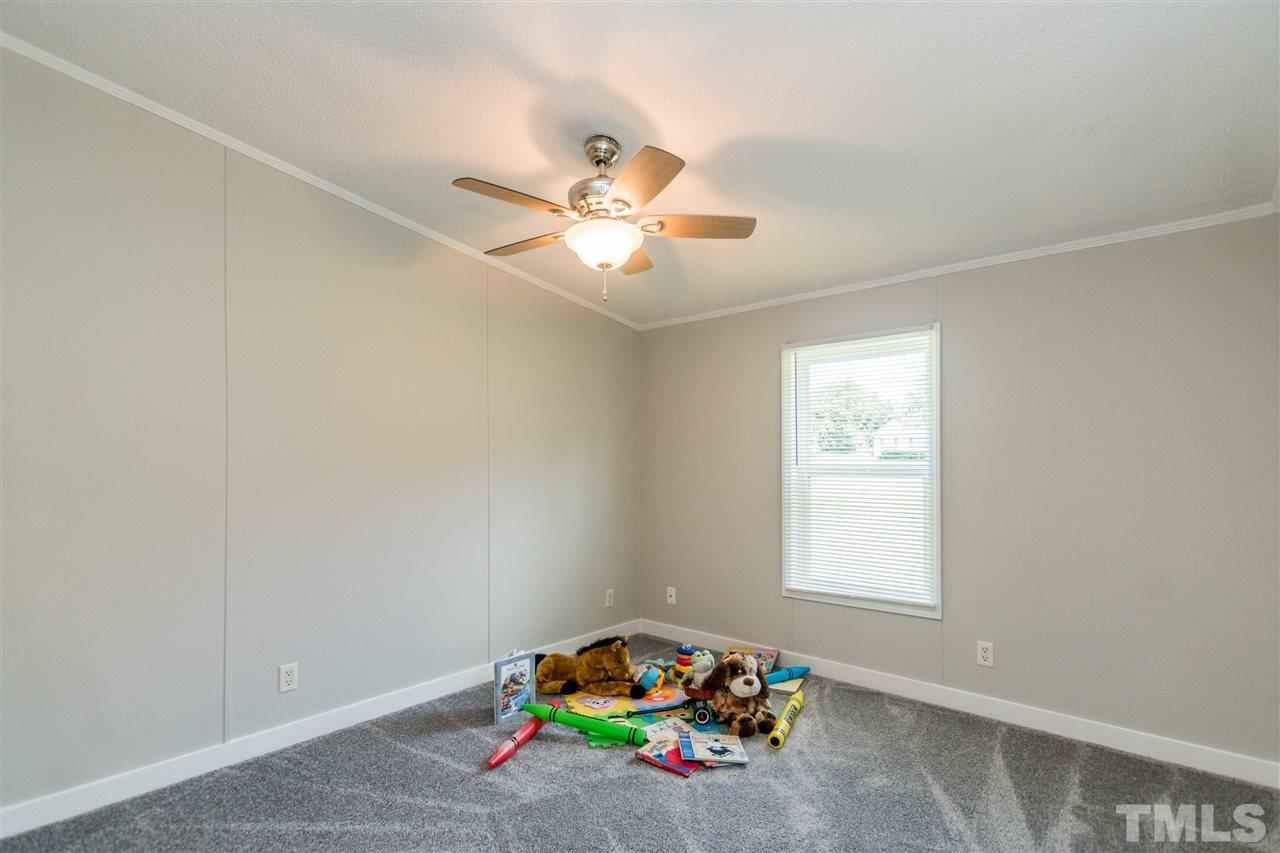 132 Rocks Edge Lane Smithfield, NC 27577 - Photo 19 of 24 Gallery Image 19