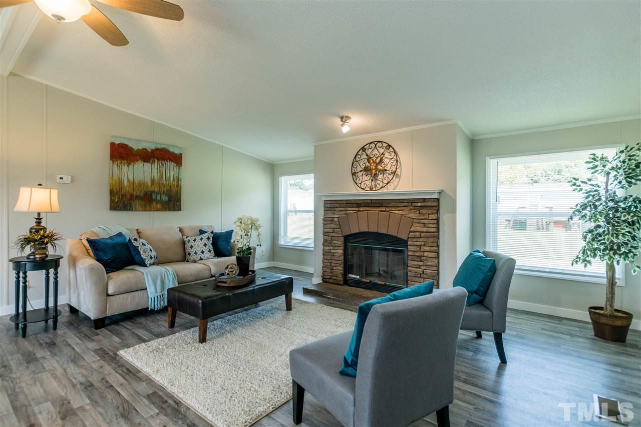 132 Rocks Edge Lane Smithfield, NC 27577 - Photo 6 of 24 Gallery Image 6