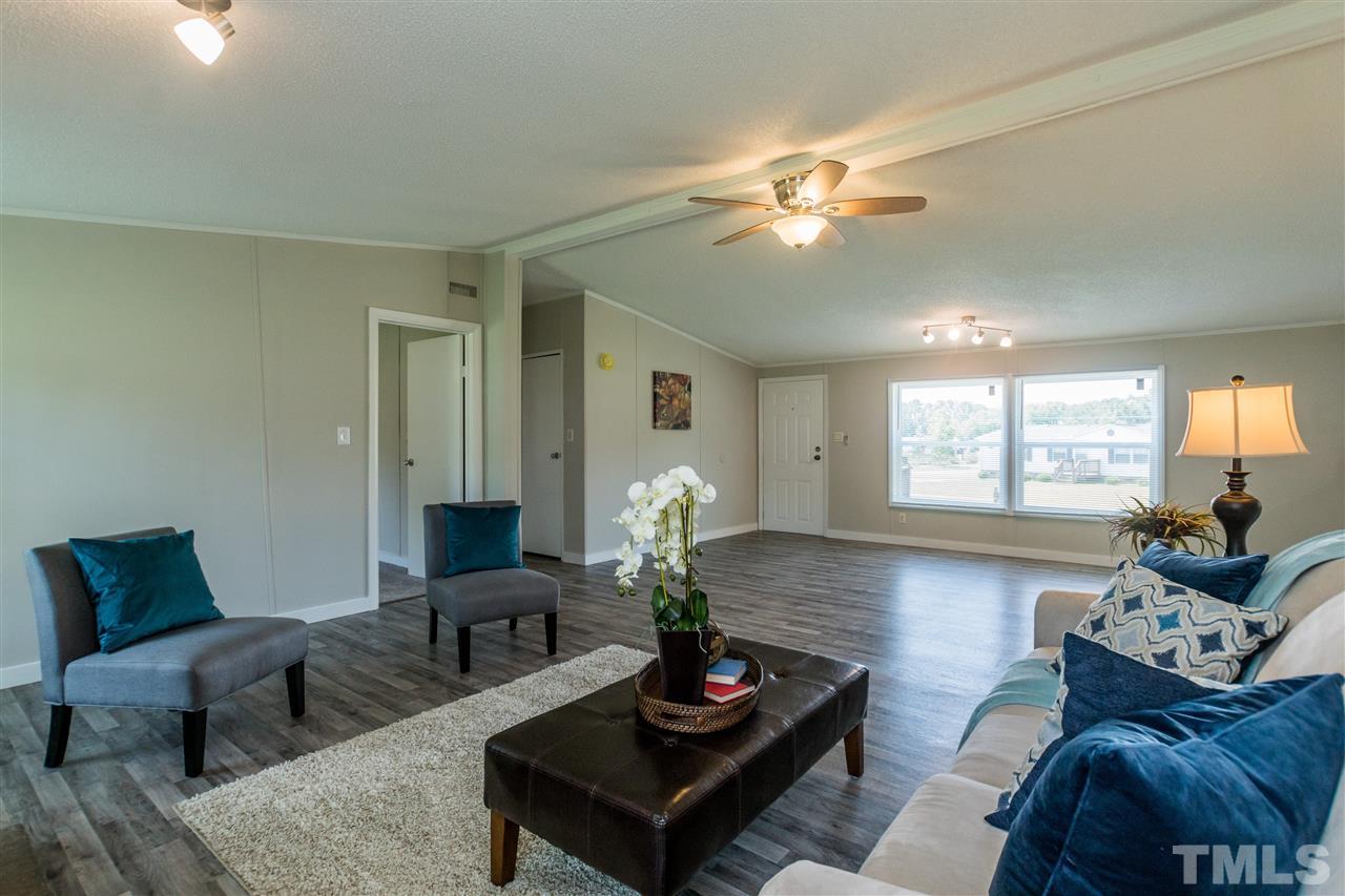 132 Rocks Edge Lane Smithfield, NC 27577 - Photo 7 of 24 Gallery Image 7
