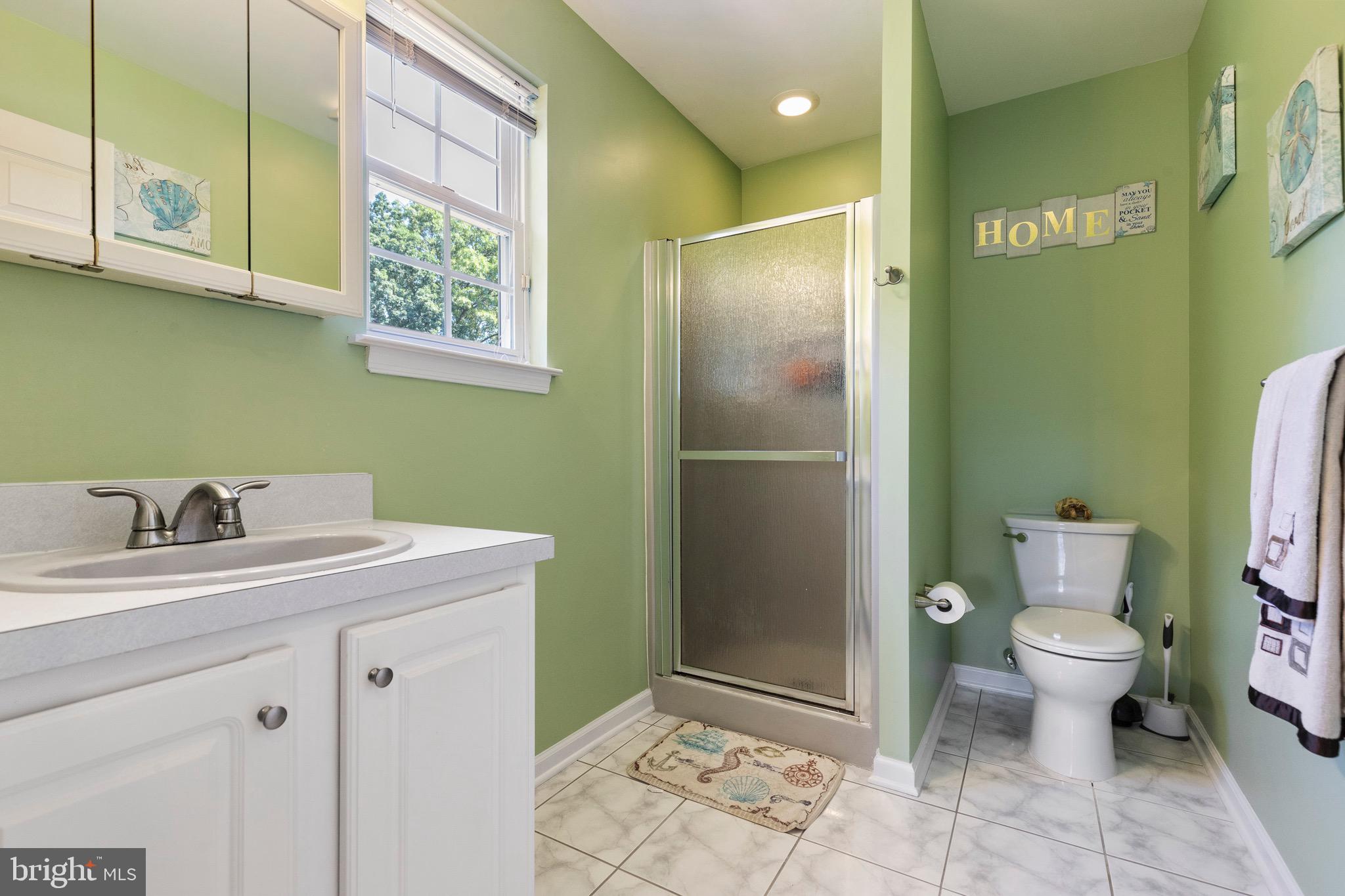 433 Ridge Avenue Glendora, NJ 08029 - Photo 34 of 42 Primary Bedroom en-suite