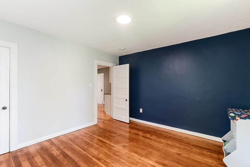 20 Clara Street West Springfield, MA 01089 - Photo 15 of 29 Gallery Image 15