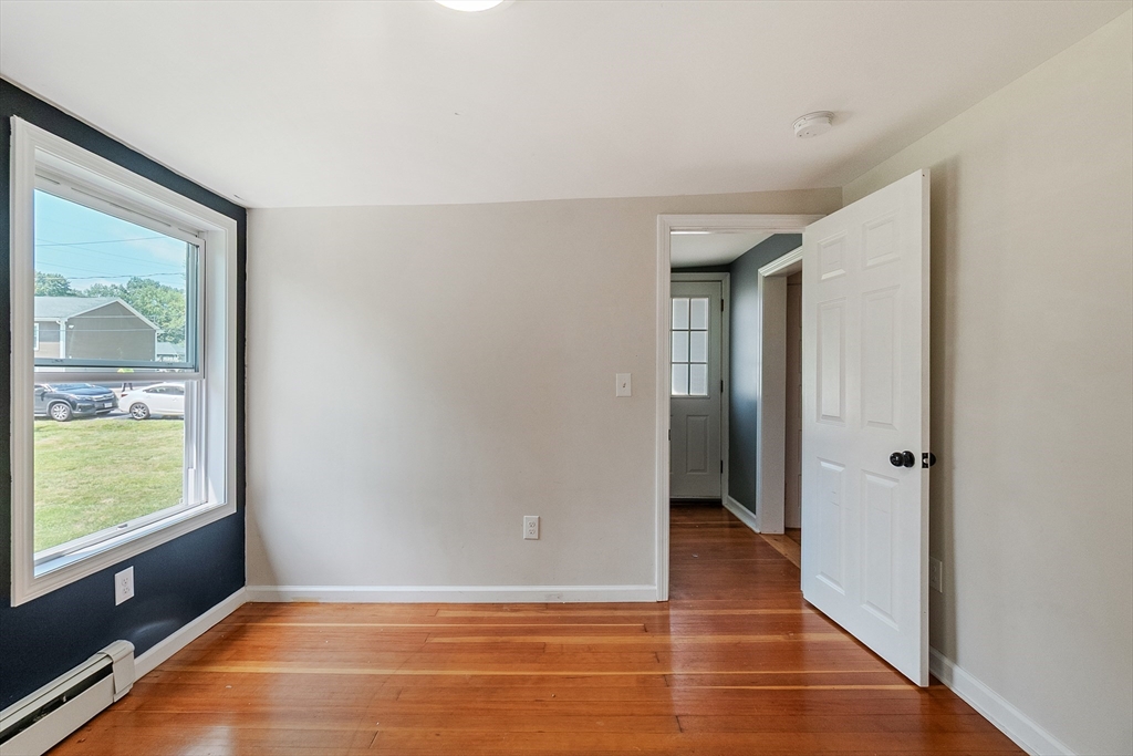 20 Clara Street West Springfield, MA 01089 - Photo 17 of 29 Gallery Image 17