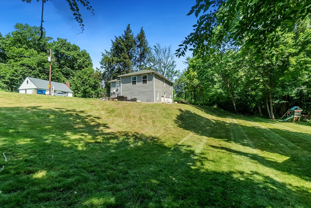 20 Clara Street West Springfield, MA 01089 - Photo 5 of 29 Gallery Image 5