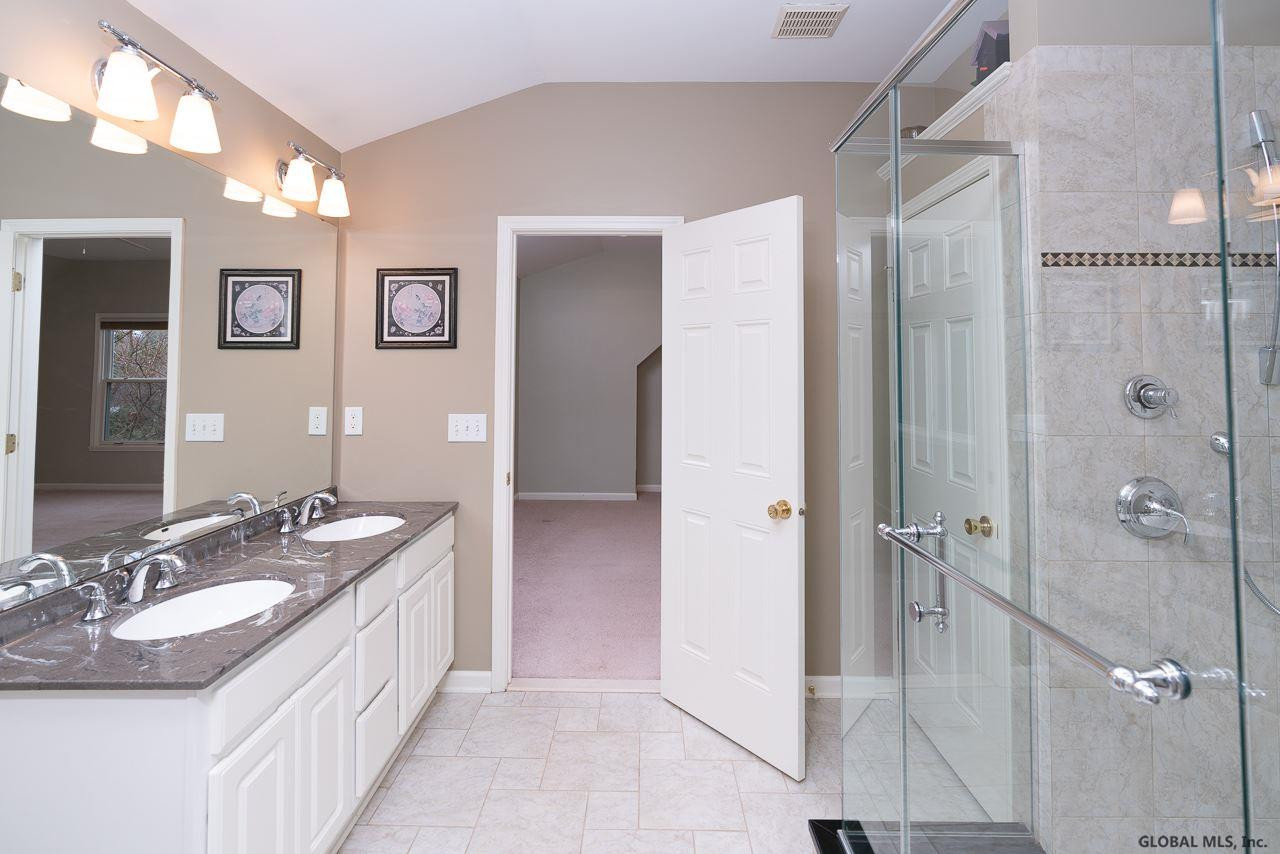 25 Partridge Road Bethlehem, NY 12054 - Photo 36 of 47 Photo 36