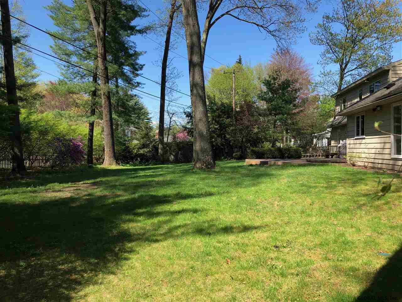 25 Partridge Road Bethlehem, NY 12054 - Photo 46 of 47 Photo 46