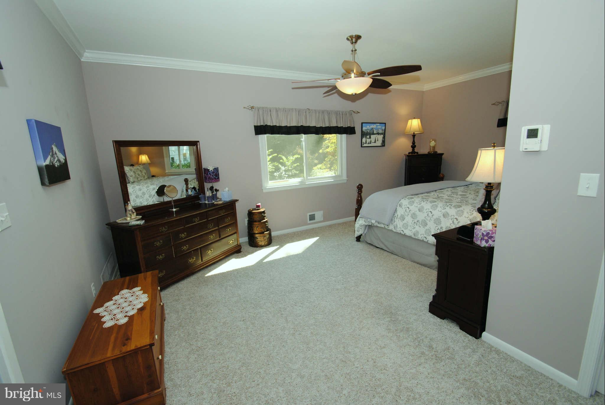 39 Cedar Road Severna Park, MD 21146 - Photo 14 of 30 Bedroom adjoin sunroom