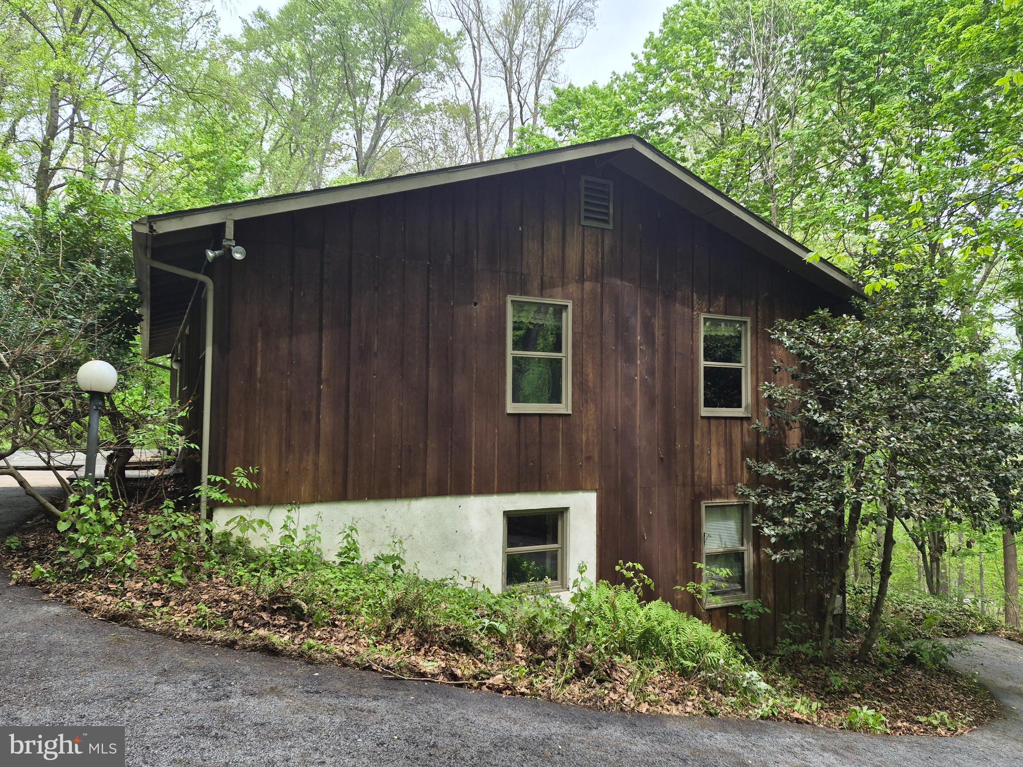 1941 Sawmill Road Spring City, PA 19475 - Photo 6 of 21