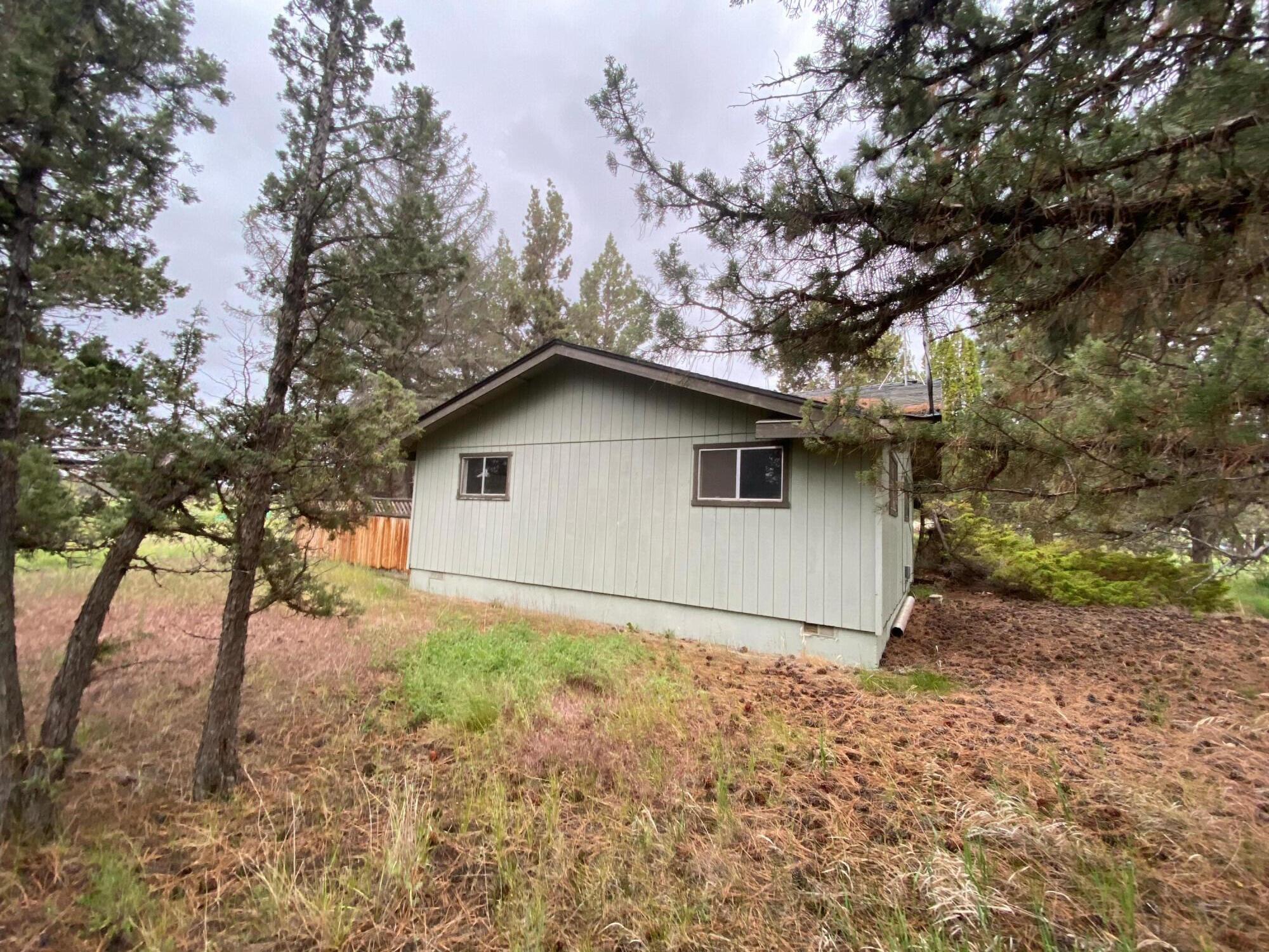 62310 Byram Road Bend, OR 97701 - Photo 12 of 21 North Side of home