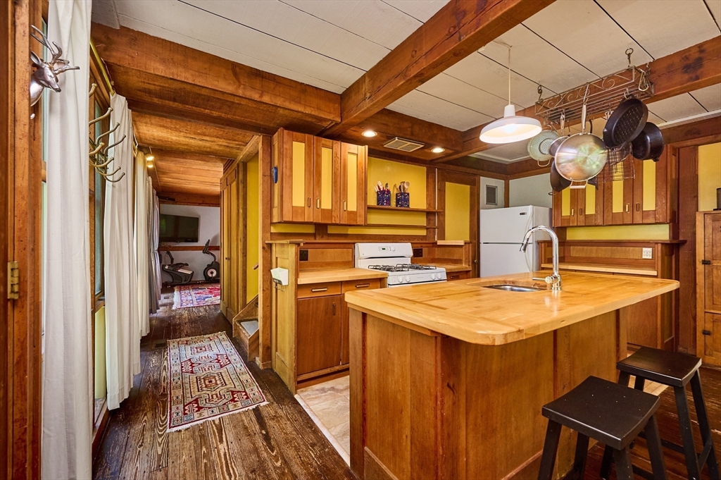 83 Crossbrook Avenue, Unit 83 Amherst, MA 01002 - Photo 7 of 30
