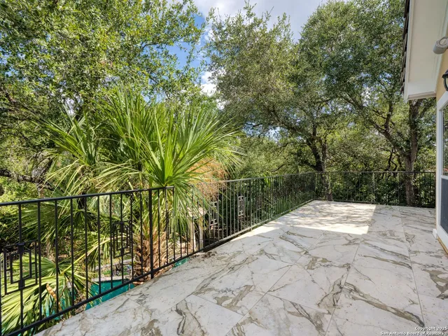 $999,999 | 12439 Winding Branch, San Antonio, TX 78230