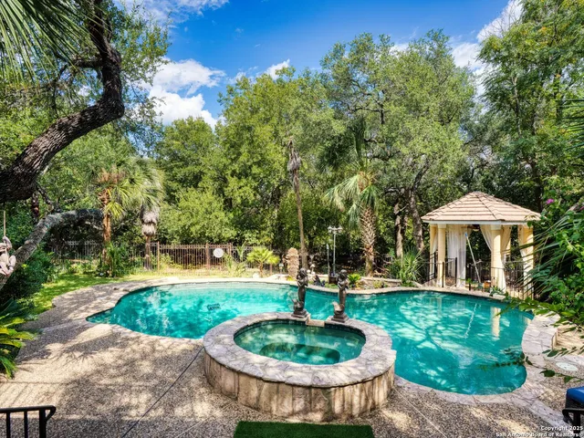 $999,999 | 12439 Winding Branch, San Antonio, TX 78230