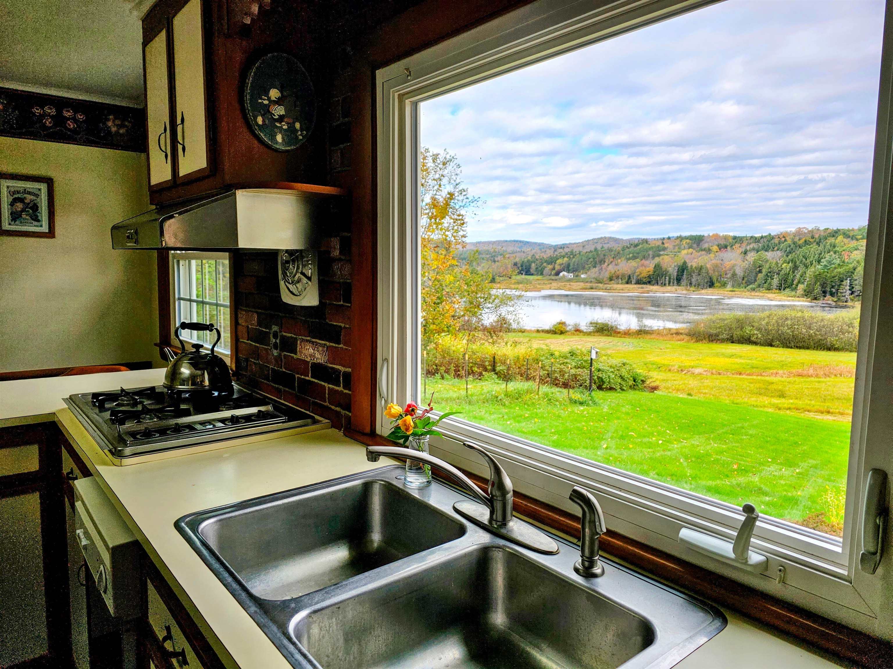 159 Reed Hill Road Whitingham, VT 05342 - Photo 4 of 35