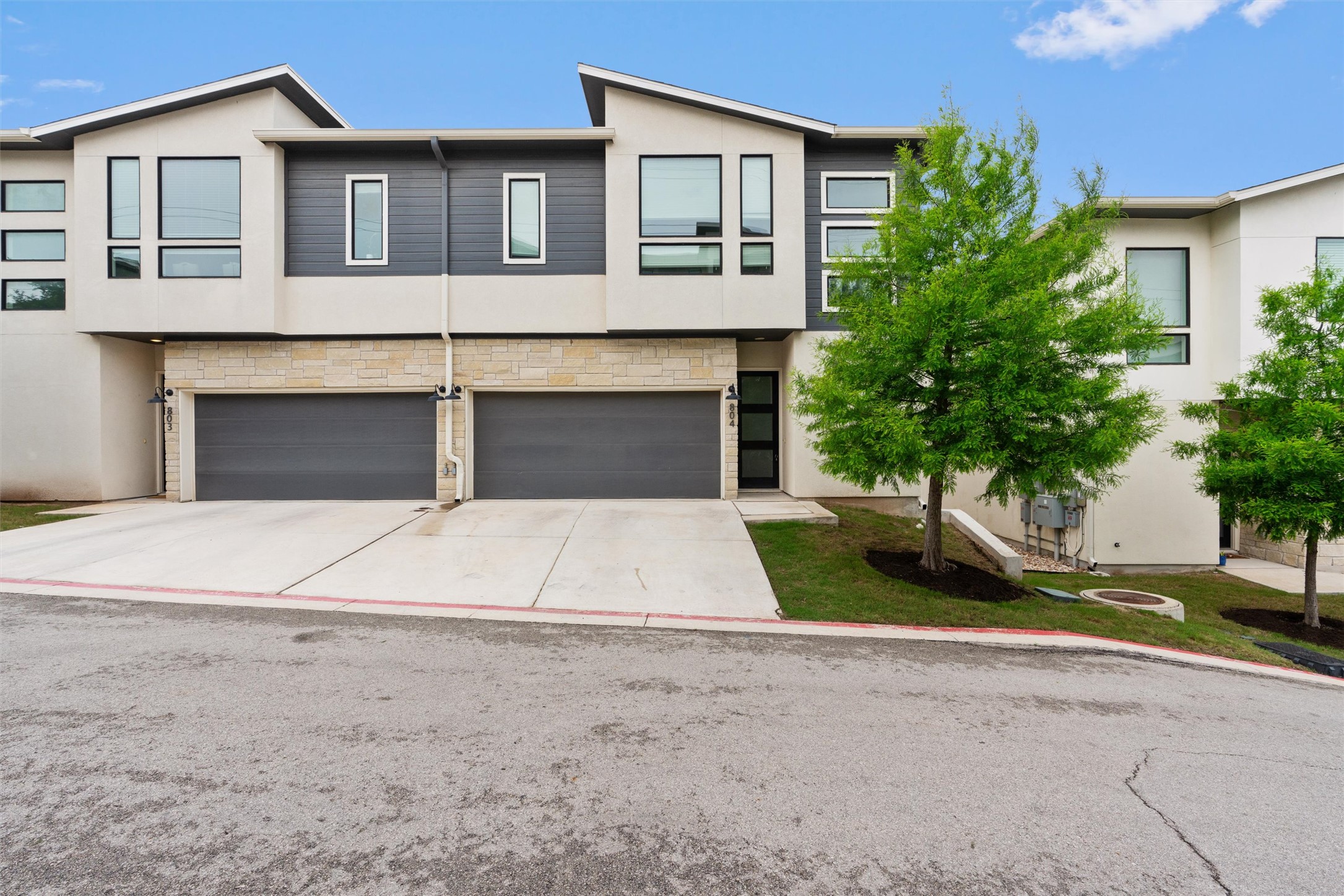 2050 Lohmans Spur Road, Unit 804 Lakeway, TX 78734 - Photo 2 of 28