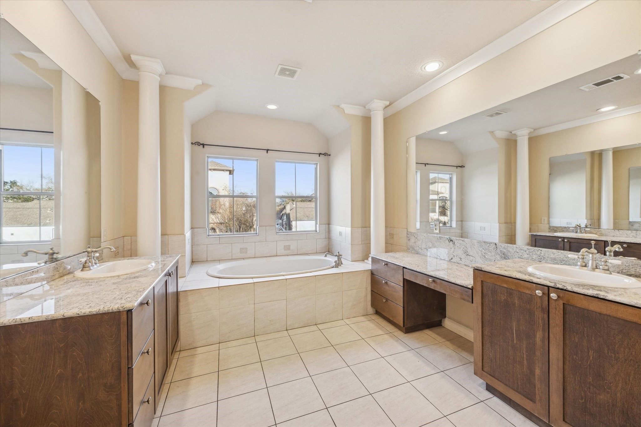 1511 Reinerman Street Houston, TX 77007 - Photo 15 of 29