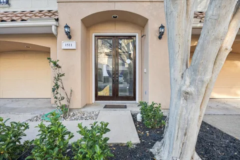 $439,000 | 1511 Reinerman Street, Houston, TX 77007