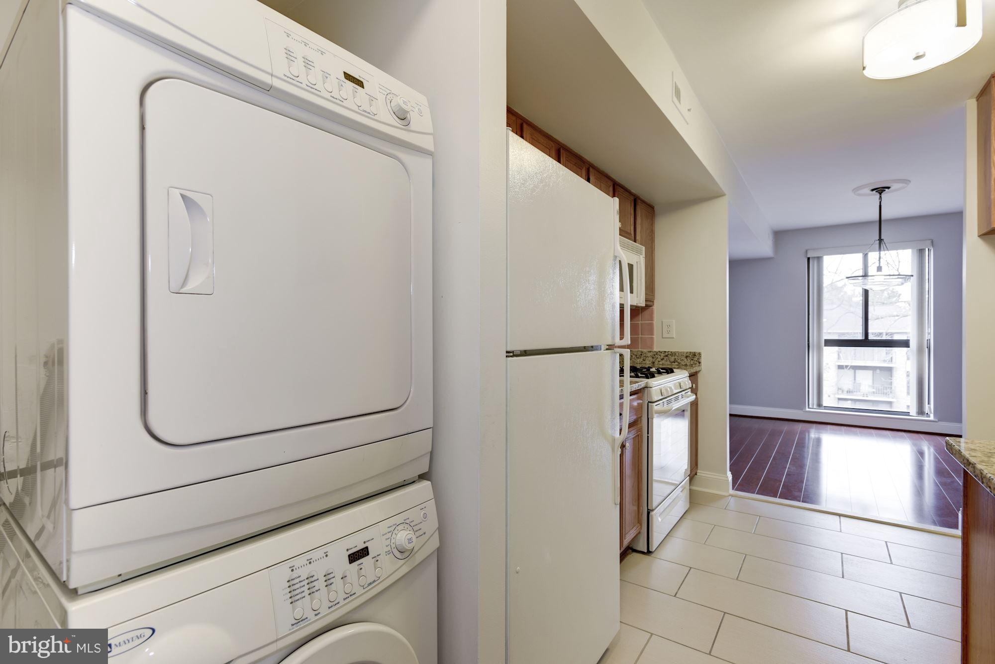 2018 Colts Neck Road, Unit 22 Reston, VA 20191 - Photo 21 of 26 Convenient washer and dryer in unit.