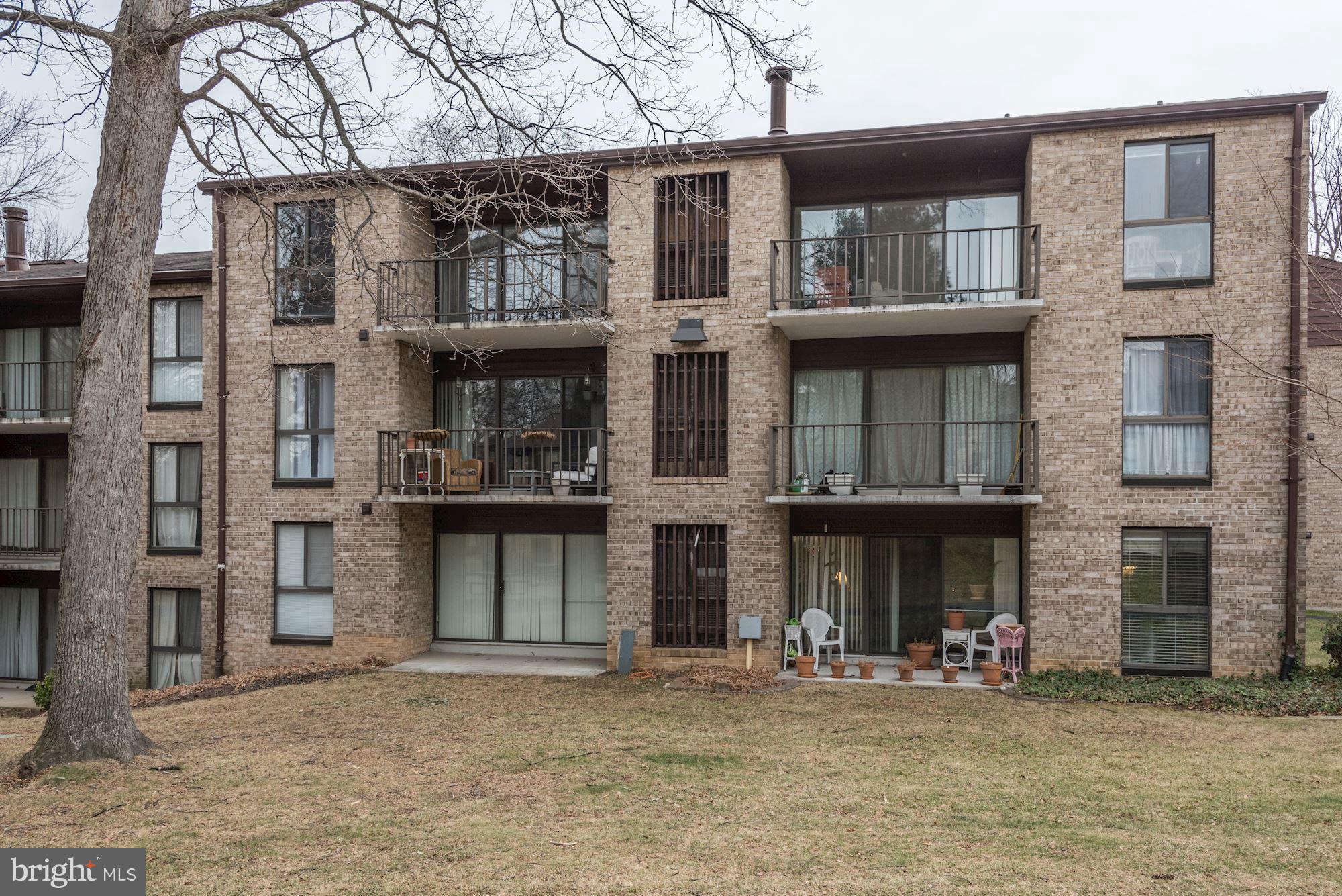 2018 Colts Neck Road, Unit 22 Reston, VA 20191 - Photo 26 of 26 Exterior of unit.