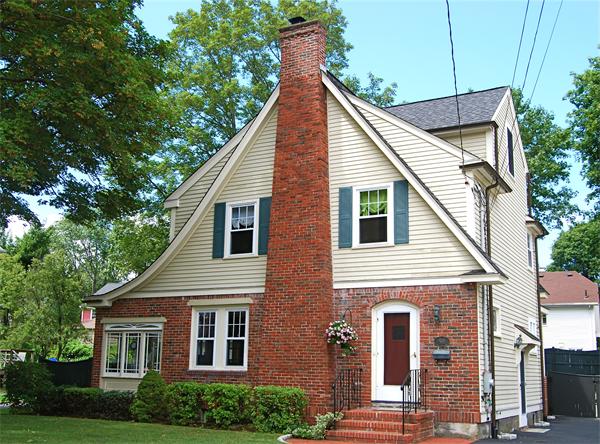 98 Barbara Road Waltham, MA 02453 - Photo 1 of 1 Gallery Image 1