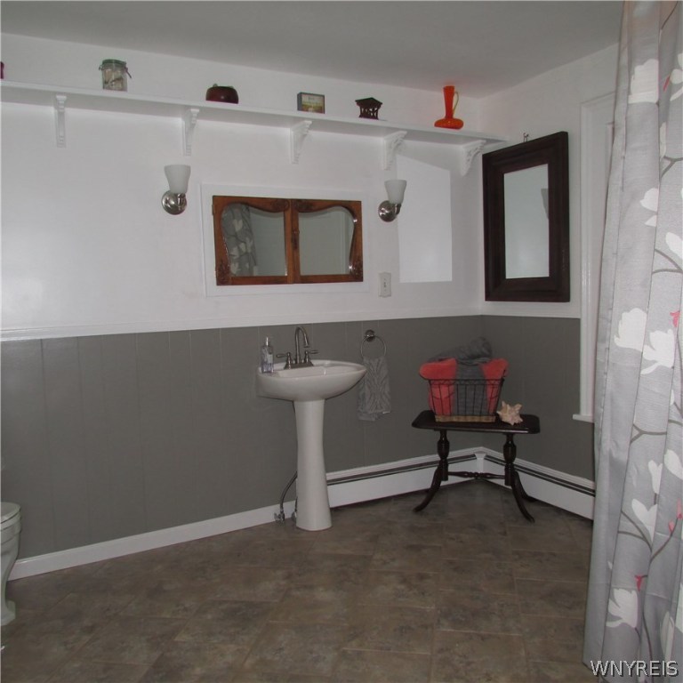 3282 Coomer Road Newfane, NY 14108 - Photo 12 of 25 First floor bath - Roomy and open complete with st