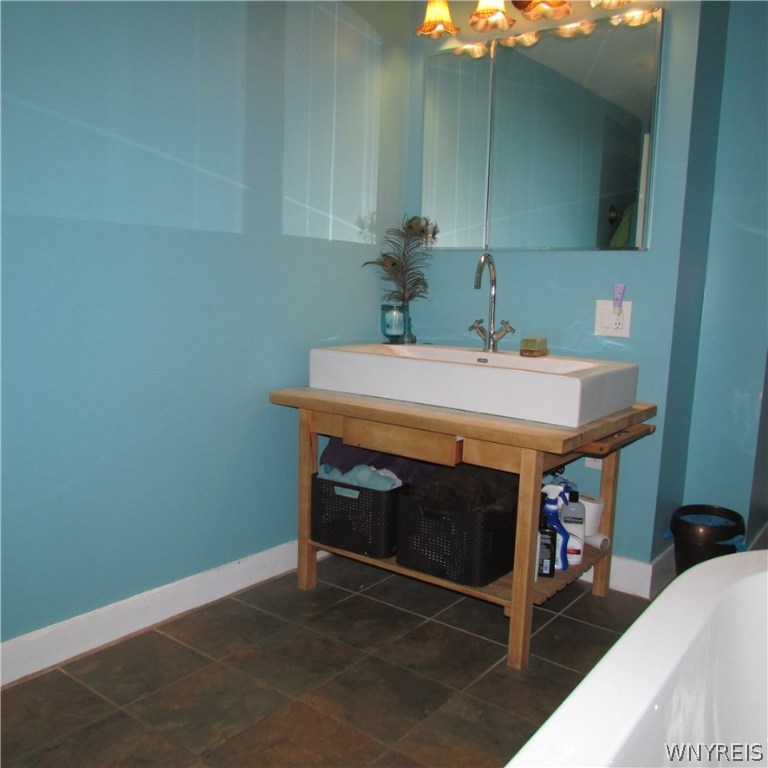 3282 Coomer Road Newfane, NY 14108 - Photo 15 of 25 Master bath