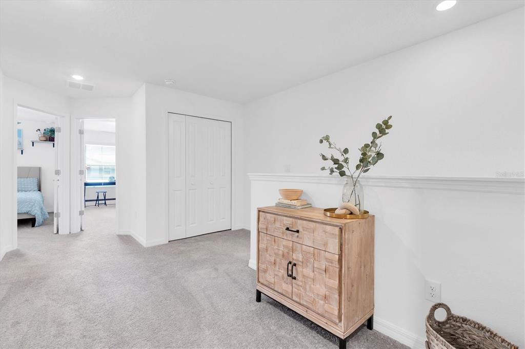 8211 Crescent Oaks Drive New Port Richey, FL 34655 - Photo 18 of 28