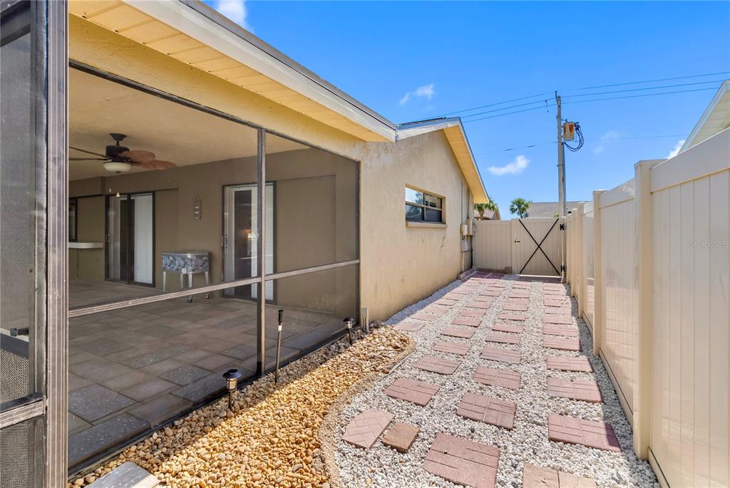 727 Flamingo Drive Apollo Beach, FL 33572 - Photo 42 of 58