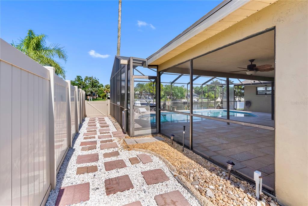 727 Flamingo Drive Apollo Beach, FL 33572 - Photo 43 of 58