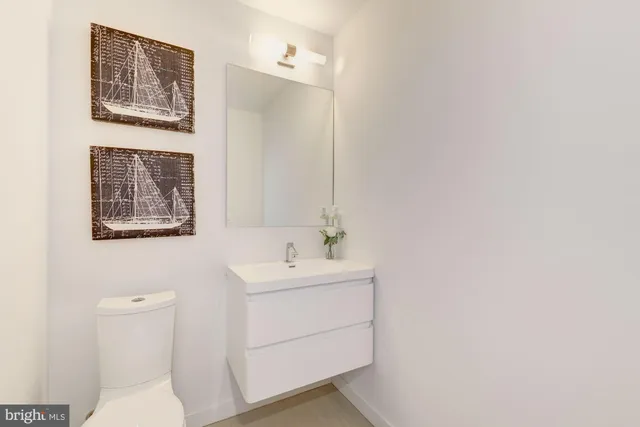 $5,400 | 1871 Corcoran Street Northeast, Unit 1871B, Washington, DC 20002