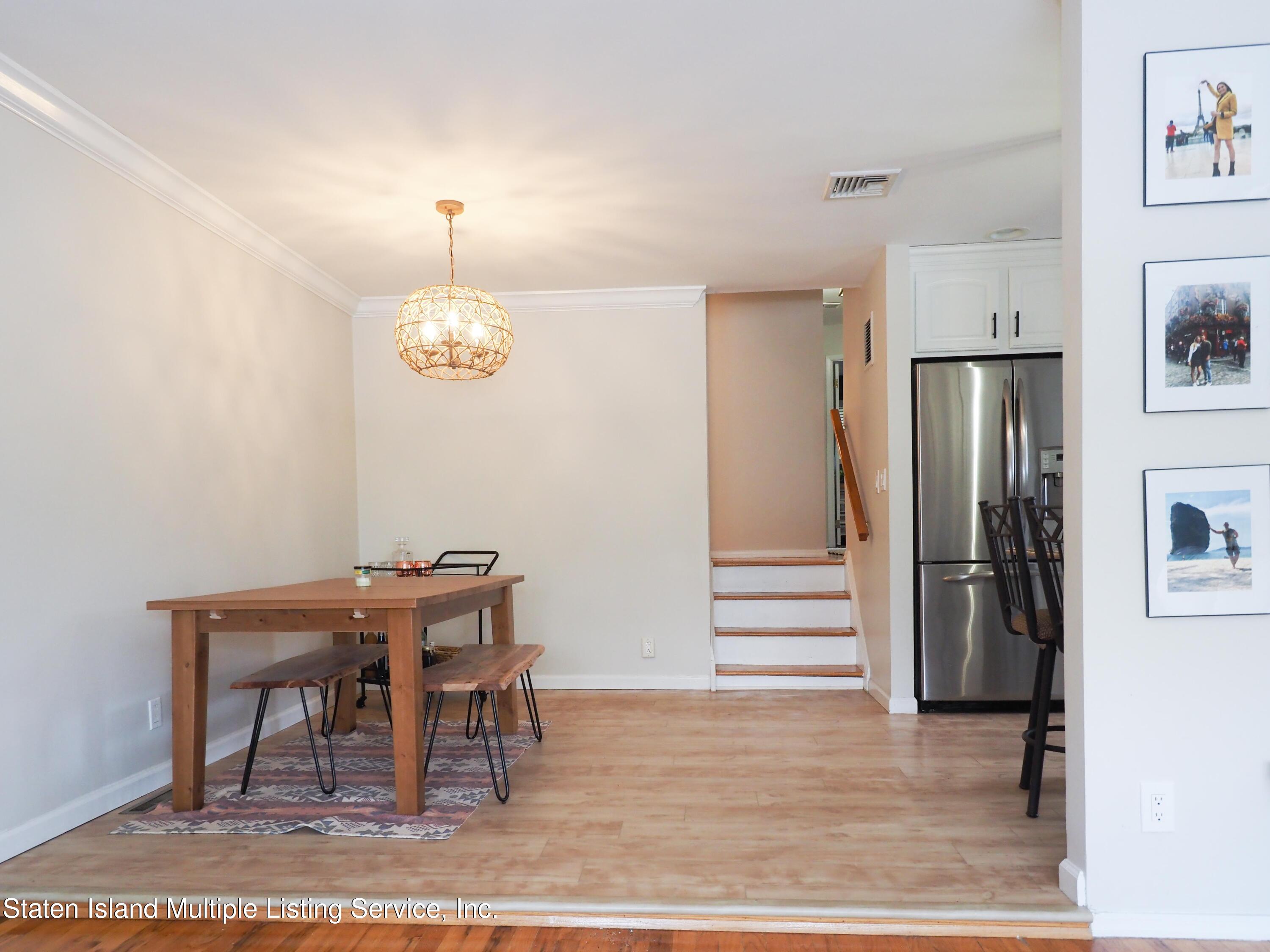 54 Middle Loop Road Staten Island, NY 10308 - Photo 12 of 46 P4220143