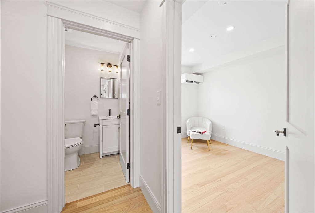 9 Swan Street, Unit 2 Beverly, MA 01915 - Photo 15 of 36