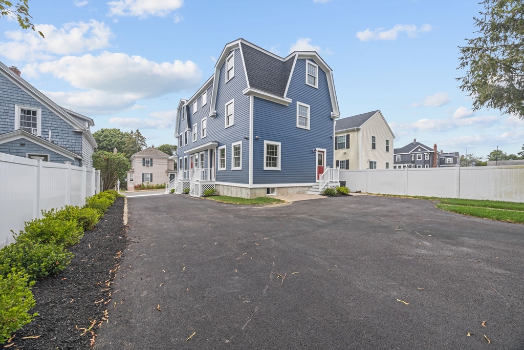 9 Swan Street, Unit 2 Beverly, MA 01915 - Photo 28 of 36