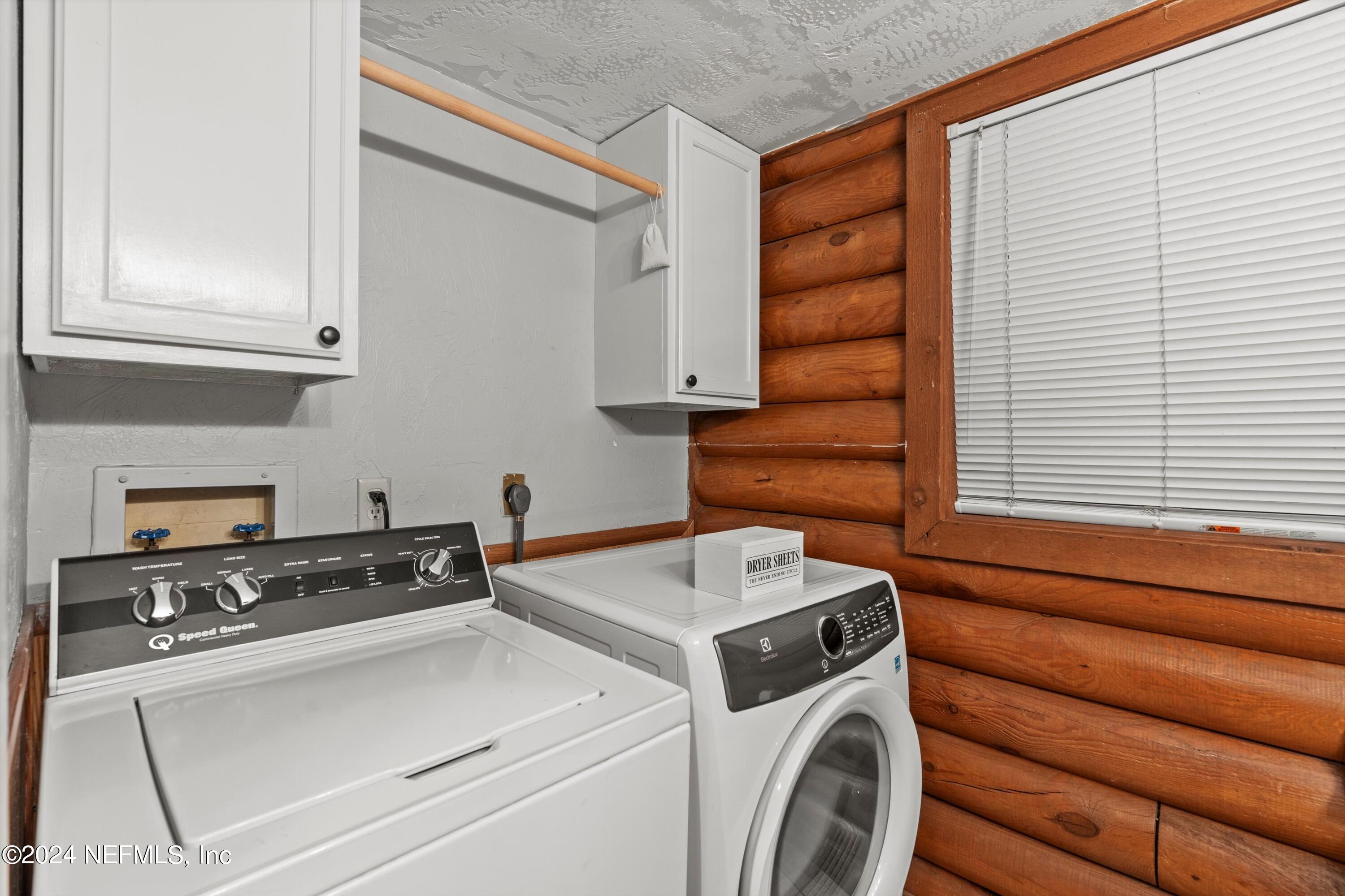 104 Wippletree Road Palatka, FL 32177 - Photo 16 of 37 16-Laundry