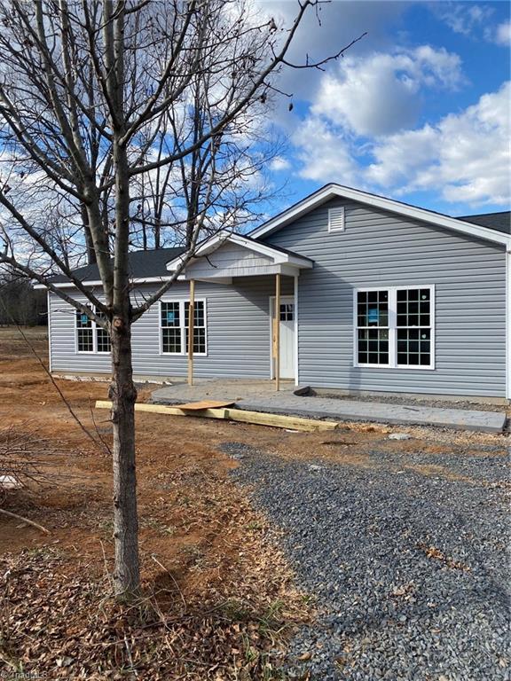 861 Friendly Road Eden, NC 27288 - Photo 1 of 13 Gallery Image 1
