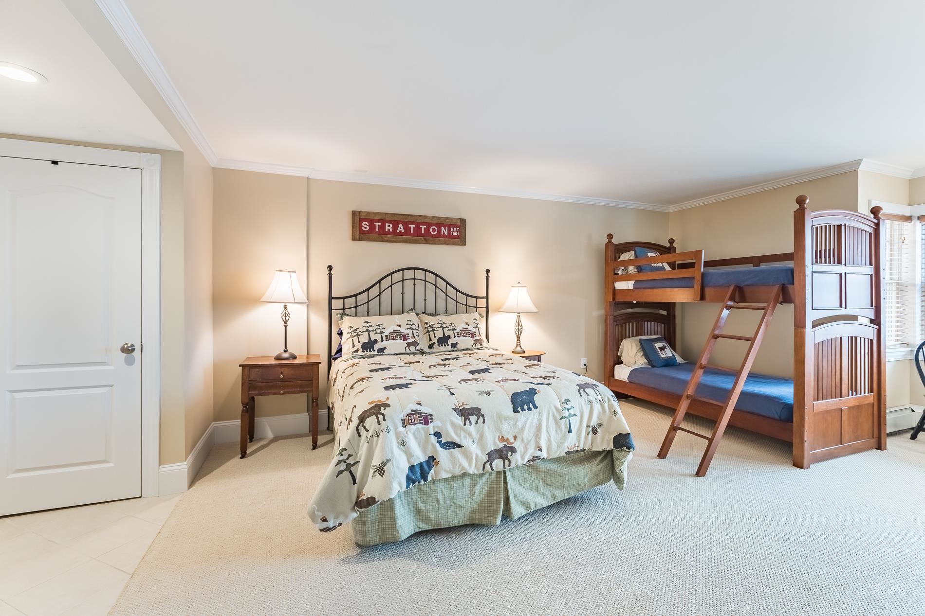 19 Village Lodge Road, Unit 206 Stratton, VT 05155 - Photo 11 of 21