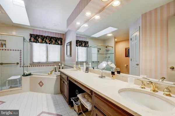 $775,000 | 1021 Steeplechase Drive, Lancaster, PA 17601