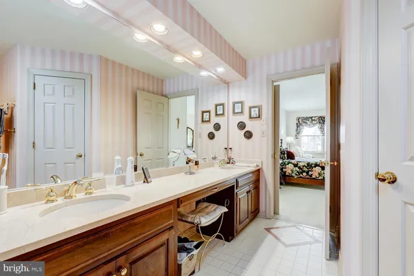 $775,000 | 1021 Steeplechase Drive, Lancaster, PA 17601