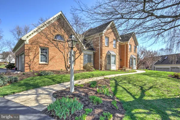 $775,000 | 1021 Steeplechase Drive, Lancaster, PA 17601